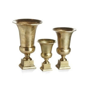Vase à fleurs de table en métal fait à la main de qualité certifiée Design moderne avec finition dorée pour décorations de maison et de mariage - Product Image 3