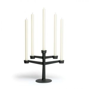 Portavelas de metal Premium duradero y elegante diseñado para crear un ambiente romántico en cualquier espacio interior - Product Image 5
