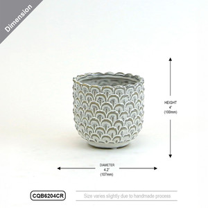 CQB6204CR - Petit bol en céramique crème avec motif à échelle - 4,2 W x 4. H - Product Image 6