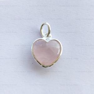 Nueva llegada 12mm Natural liso cuarzo rosa piedras preciosas bisel forma de corazón colgante plata esterlina para mujeres colgantes finos encantos - Product Image 1