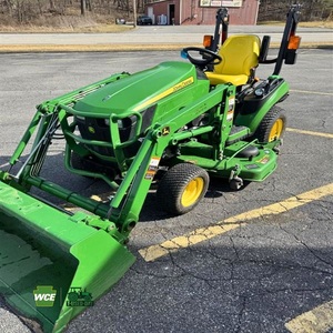 Tractor de Ruedas John Deere 1025R 4WD con Motor para Uso Agrícola de Alta Productividad, Componentes Principales - Product Image 1