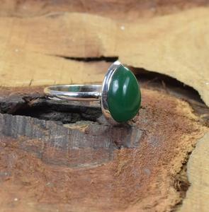 925 Sterling Silver Handmade <b>Fine</b> <b>Ring</b> Natural Green Onyx Gemstone Pear Cut Bezel Setting Classic Engagement Wedding Anniversary - Product Image 3