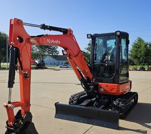 รถขุดไฮดรอลิก Kubota U35-4 รุ่นพรีเมียม รถขุดตีนตะขาบไฮดรอลิกมือสอง ยี่ห้อดัง รถขุดขนาดเล็ก U35-4 สำหรับขาย - Product Image 3