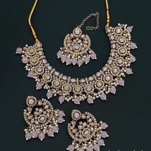 Ensemble ras du cou de luxe styliste tendance New Shadow avec boucles d'oreilles et Tikka avec perle Parure de bijoux pour femmes pour mariage - Product Image 1