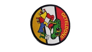 Insignes de broderie presse à chaud patch de broderie en fer personnalisé - Product Image 2