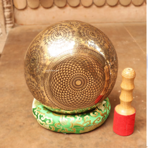 Cuenco de canto Om tibetano hecho a mano, campana de Metal marrón para meditación, Yoga, terapias curativas de sonido, Pin Striker de madera de fundición - Product Image 5