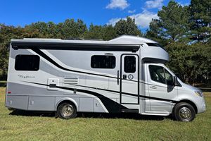 Camping-car d'occasion Mercedes-Benz Sprinter 3500XD Tiffin Wayfarer 25QW 2020 - Product Image 5