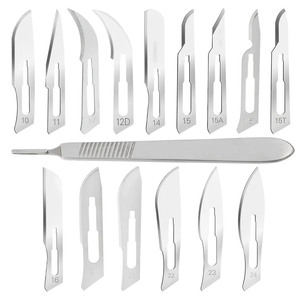 Couteaux chirurgicaux de qualité supérieure, différentes tailles, pour usage hospitalier, prix usine, par INNOVAMED. - Product Image 2