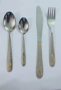 Ensemble de couverts en acier inoxydable couverts de qualité supérieure finis en argent vaisselle classique idéale pour la table à manger, les fêtes de mariage - Product Image 6