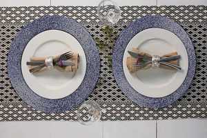 Posavasos de mesa de cristal de pulgadas con estilo elegante, juego de almohadillas de cuentas verdes hechas a mano, posavasos de pizarra duraderos y acogedores para el hogar - Product Image 4