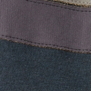 Sudadera con capucha deportiva informal personalizada OEM para mujer con rayas coloridas bolsillo frontal manga larga ajuste relajado - Product Image 5