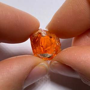 Opale de feu mexicaine naturelle, pierre précieuse en vrac, calibrée 6 mm, haute qualité, brun, jaune, orange, blanc - Product Image 1