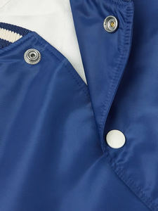 Nouvelles vestes universitaires en satin de soie tendance à la vente chaude, logo personnalisé en couleur, veste bomber pour homme fabriquée au Pakistan 2026 - Product Image 4