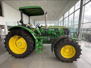 John Deere รถแทรกเตอร์ฟาร์ม110HP 4WD เพื่อการเกษตร - Product Image 2