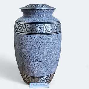 Suministro al por mayor de urna de cremación de temática cósmica que descansa entre las estrellas para cenizas de un ser querido simbolismo de arte celestial estilo indio - Product Image 3