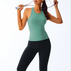 Camiseta sin mangas informal Premium para mujer, ropa deportiva para hombre y mujer, transpirable, que absorbe la humedad, personalizable para deportes e informales - Product Image 5