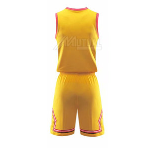 Venta caliente más conjuntos de ropa de baloncesto de tamaño grande logotipo personalizado diseño transpirable al por mayor uniformes de baloncesto personalizados - Product Image 3
