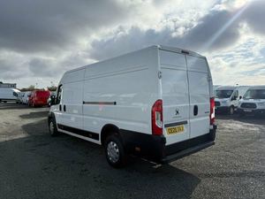 PEUGEOT BOXER 2.2 PROFESSIONAL 2020 USADO, Volante a la Izquierda/Derecha - Product Image 2