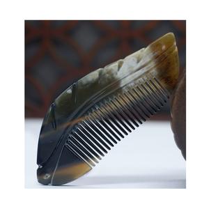 Peine de cuerno rústico, herramienta hecha a mano duradera ecológica, cuerno hecho a mano, acabado liso pulido para hombres y mujeres, salón de pelo a la moda - Product Image 5