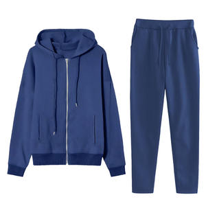 Ensembles de jogging unisexe pour hommes et femmes, confortables et à la mode pour tous les âges pour une utilisation en extérieur avec col à capuche - Product Image 4