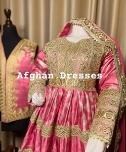 Robe de mariée ethnique pakistanaise traditionnelle vintage, faite à la main, longueur au sol, manches longues, motif floral, pour femmes - Product Image 2