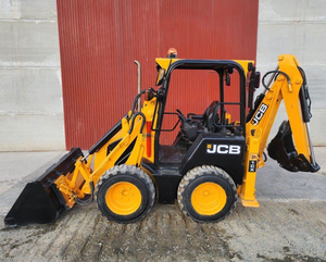 Mini Retroexcavadora JCB 1CX de 3.5 Toneladas, Motor Diésel de 49 HP, 4x4, Disponible a Buen Precio - Product Image 1