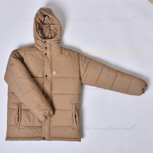 Veste en duvet à bulles d'air pour hommes nouveau design en vente de gros Vestes en duvet d'hiver légères et chaudes à fermeture éclair pour hommes - Product Image 1