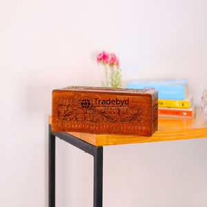 Caja de Pañuelos y Soporte de Madera Premium con Patrón Floral Tallado a Mano para Interiores de Lujo Tradebyd - Product Image 2