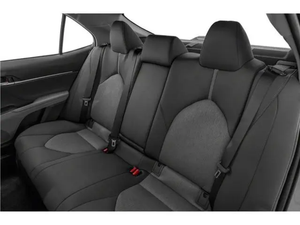 Venta de Auto Ejecutivo de Alto Rendimiento, Sedán Mediano de Lujo, Diésel, Automático, Volante a la Izquierda, en Excelentes Condiciones, 2024 - Product Image 6