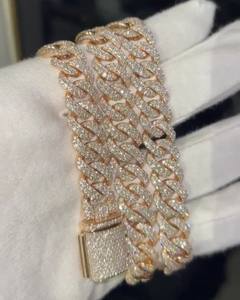 Cadenas Cubanas Clásicas Miami de 10 mm en Oro Sólido de 9K con Diamantes Cultivados en Laboratorio de 20.00 Quilates, Certificados por IGI, Collar de Lujo - Product Image 1