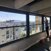 Sistema de Ventanas Verticales Motorizadas de Lujo con Elevación Eléctrica y Control Inteligente para Villas y Edificios Comerciales