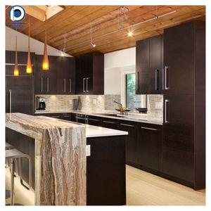 Mobili da Cucina su Misura di Alta Gamma per Clienti Sofisticati con Lavorazione Impeccabile - Product Image 1