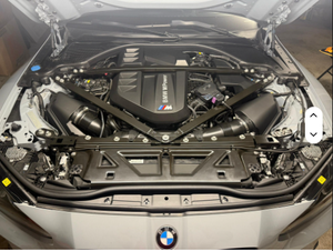 BMW M4 Coupé 2022 Usado, Transmisión Manual de 6 Velocidades, Motor Turbo de 6 Cilindros, Exterior en Fibra de Carbono - Product Image 6