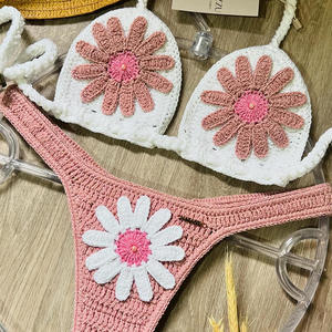 Traje de Baño de Una Pieza de Alta Gama Personalizado para Mujer, Bikini Sexy con Cuello en V y Flores Tejidas a Crochet, con Logotipo en la Cintura - Product Image 6