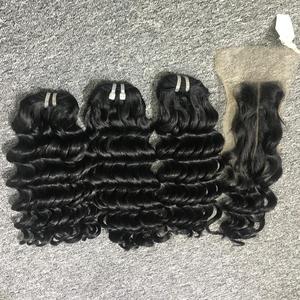 Vente en gros d'extensions de cheveux à double trame de couleur naturelle, bouclée profonde, noire vierge, ensemble complet de 3 faisceaux de teinture plus foncée - Product Image 6
