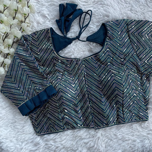 Blusa de diseño de lujo pakistaní indio Blusa de manga larga de seda de Milán para mujer Ropa de diseñador Ropa de fiesta Ropa étnica exclusiva - Product Image 2