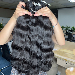Paquetes de cabello Remy de alta calidad Cutícula ondulada natural alineada Cabello humano virgen crudo de Vietnam Precio al por mayor - Product Image 1