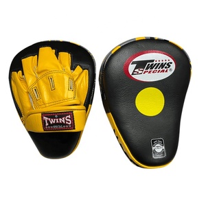 Top Quality Professional Twins Custom Made Breathable <b>Comfortable</b> Leather Punching Pads Custom Logo Focus Mitts for Muay Thai - Product Image 3