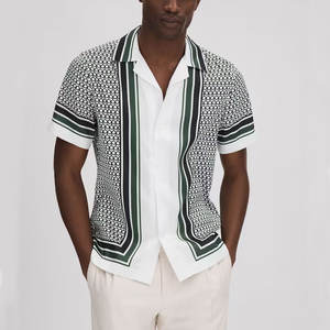 Camisas de hombre con cuello cubano estampadas, manga corta, 100% poliéster, nuevo estilo, en venta. - Product Image 1