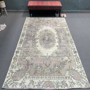 Grand tapis turc, tapis vintage 4,9x8,8 pieds, tapis en laine à bordures grises - Product Image 1