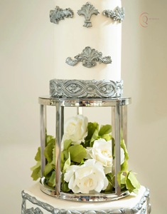 High Quality Metal Cake Stand with Elegant Texture, Designed for Professional <b>Bakers</b>, Home Kitchens, and Celebration Tables - Product Image 1