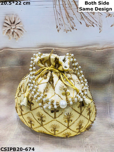Pochette Potli brodée à la main en Inde, parfaite pour les cadeaux de mariage, les cadeaux de retour et les célébrations chics ! - Product Image 3