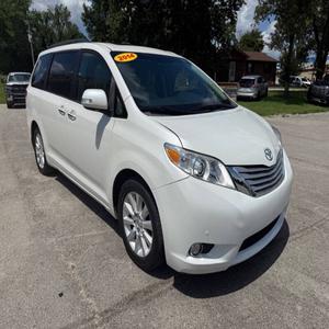 Toyota Sienna Limited 2014 Usada, 7 Pasajeros - Product Image 1