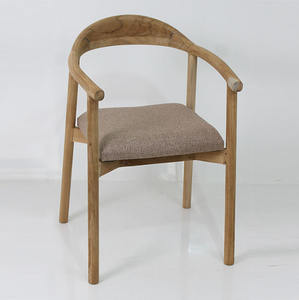 Silla de Comedor de Madera de Teca Sólida con Acabado Natural, Silla Moderna con Respaldo Curvo y Asiento Tapizado, Ecológica y Duradera para Hogar, Bodega o Bar - Product Image 1