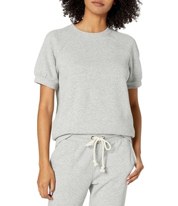 Conjunto de sudadera y Jogger de manga corta para mujer personalizado, ropa de salón gris claro, conjunto de dos piezas con logotipo OEM disponible - Product Image 1