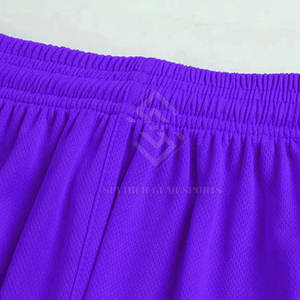 ชุดเล่นฟุตบอลของผู้ชายผู้ใหญ่100% ผู้ชายผ้าโพลีเอสเตอร์แห้งเร็วน้ำหนักเบาออกแบบได้ตามต้องการ - Product Image 6