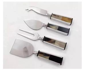 Juego de servidor de queso de Metal moderno con mango de resina, herramientas de queso de acero inoxidable, esparcidor rebanador para entretenimiento en el hogar - Product Image 1