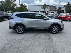 Excelente Honda CR-V Hybrid Touring AWD Automática 2023 con Rines de Aleación Usados R17, Asientos de Cuero, Sistema de Navegación, Arranque Remoto y Techo Solar - Product Image 4