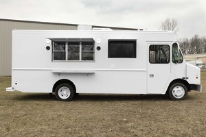 Camión de comida rápida móvil de acero inoxidable usado totalmente equipado con certificado CE para operaciones de remolque de concesión de aperitivos Hotdog - Product Image 3