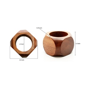 Anneau de serviette en bois d'acacia, bambou, mangue - Product Image 1